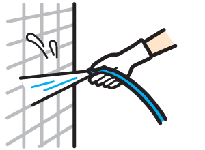 次亜塩素酸ナトリウムを壁面に