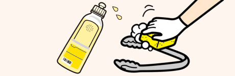 調理器具や食器をスポンジで洗う場合